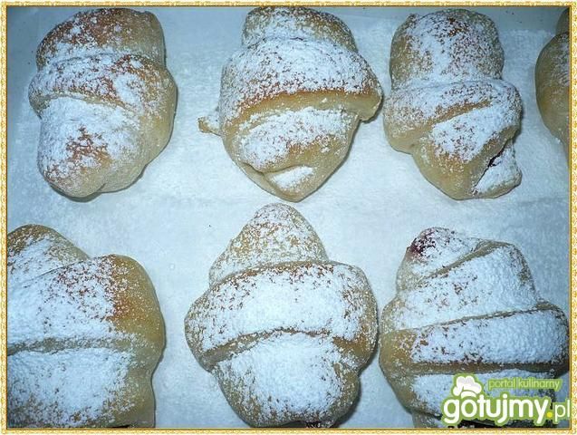 Rogaliki z marmoladą