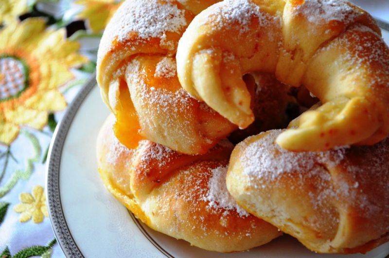 Rogaliki z marmoladą Rogaliki z marmoladą