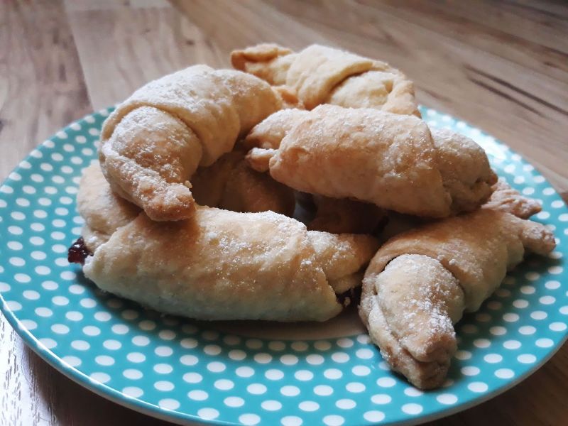 Rogaliki z nadzieniem na smalcu  Rogaliki z nadzieniem na smalcu
