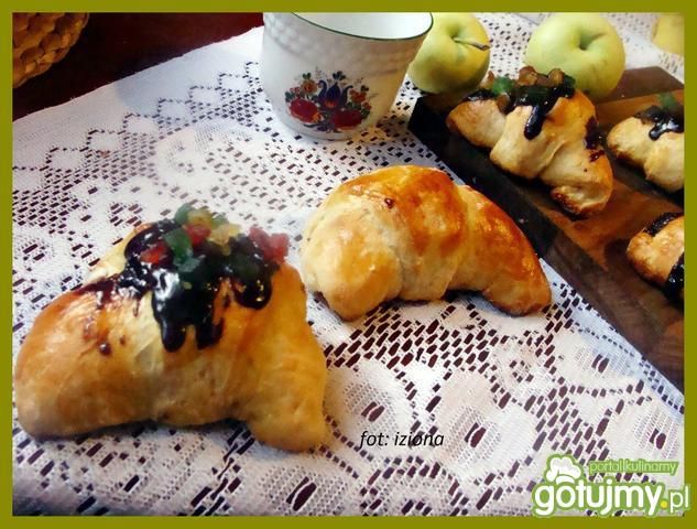 Rogaliki z owocowym nadzieniem