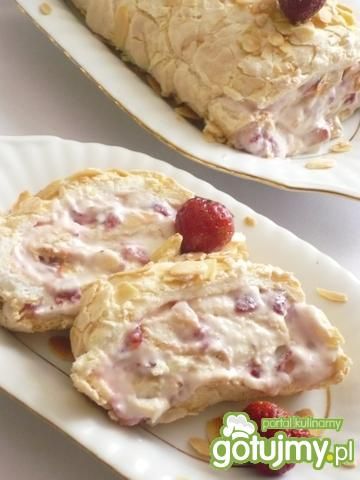 Rolada bezowa serowo- truskawkowa