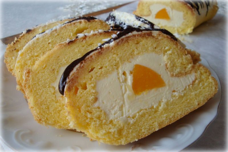 Rolada brzoskwiniowa