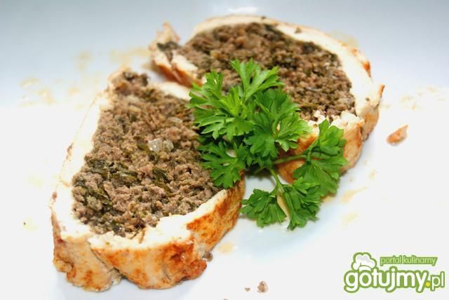 Rolada drobiowo-wieprzowa z majerankiem Rolada drobiowo-wieprzowa z majerankiem