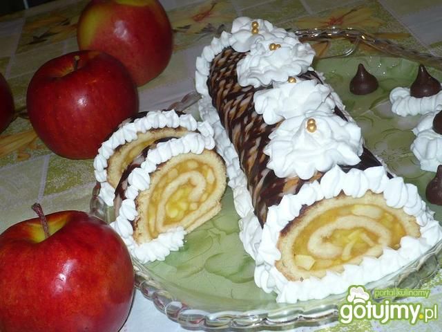 Rolada jabłkowa.
