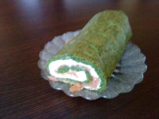 Rolada łososiowo - szpinakowa Rolada łososiowo - szpinakowa