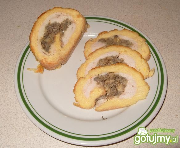 Rolada serowa z pieczarkami 2