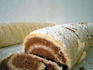 Rolada serowo-czekoladowa  Rolada serowo-czekoladowa