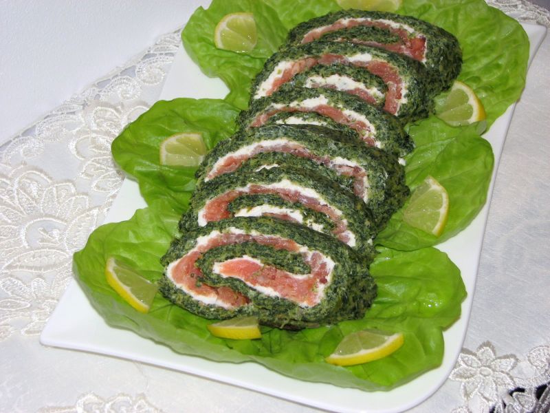 Rolada szpinakowa z łososiem