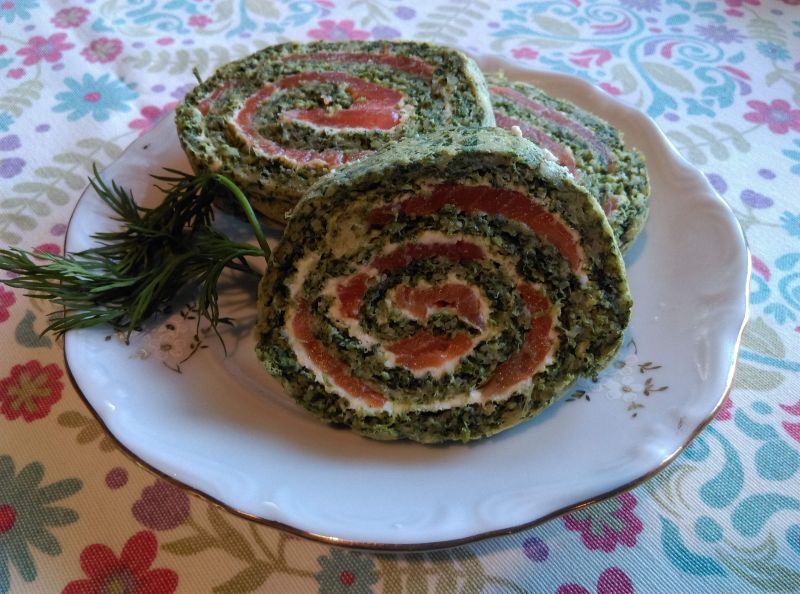 Rolada szpinakowa z łososiem