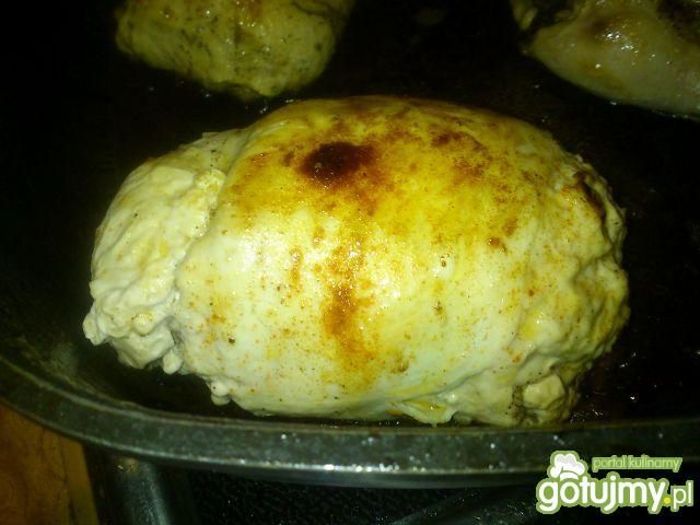 rolada z jajkiem Mariel