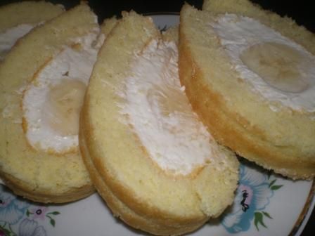Rolada z mascarpone i bananem Rolada z mascarpone i bananem