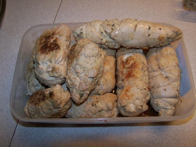 Rolada z piersi drobiu