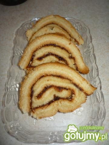 Rolada z powidłami Rolada z powidłami