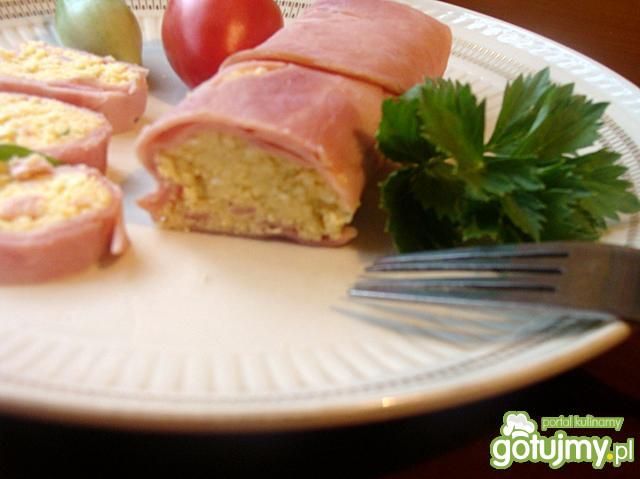 Rolada z sera smażonego Rolada z sera smażonego