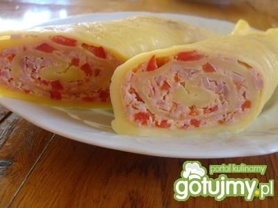 Rolada z żółtego sera