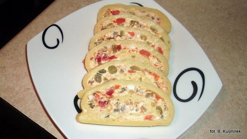 Rolada z żółtego sera Rolada z żółtego sera