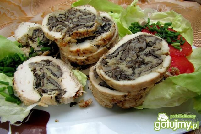 Roladka drobiowa z grzybami