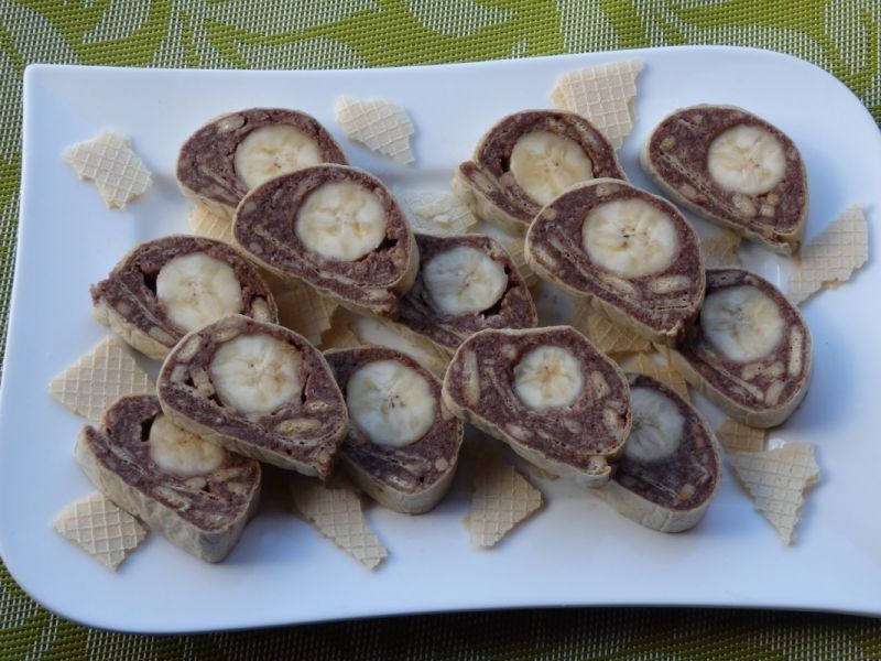 Roladka waflowa z bananem Roladka waflowa z bananem