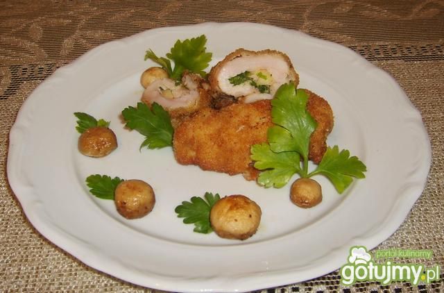 Roladka z piersi kurczaka Roladka z piersi kurczaka