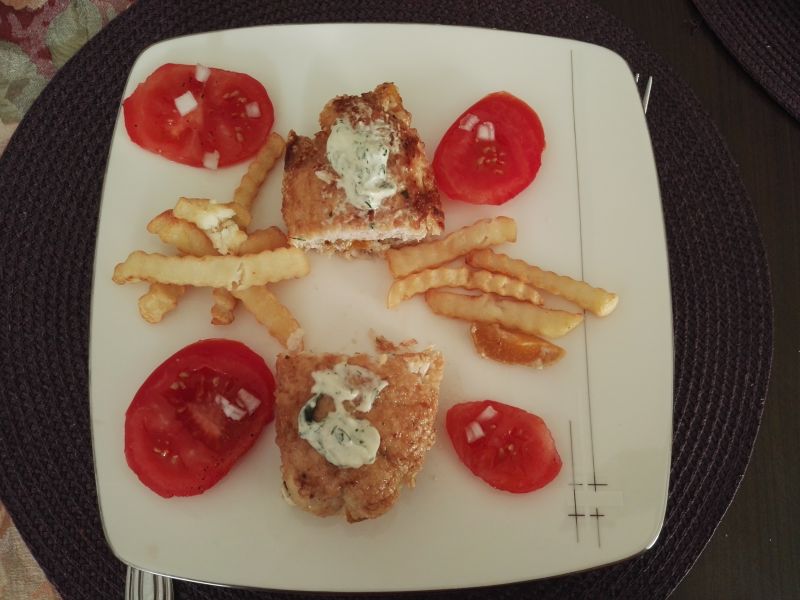 Roladki a'la devolay z morelami i gorgonzolą Roladki a'la devolay z morelami i gorgonzolą