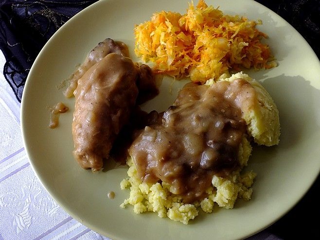 Roladki cielęce w sosie grzybowym