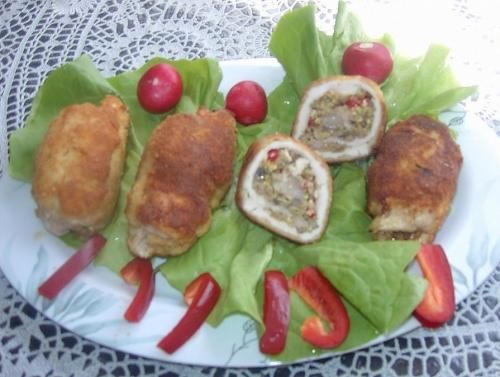 Roladki drobiowe nadziewane farszem  Roladki drobiowe nadziewane farszem