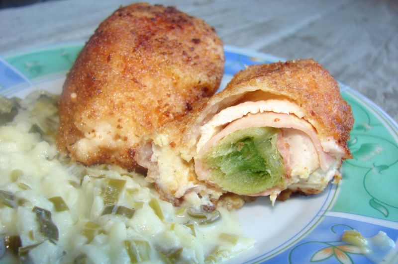 Roladki drobiowe nadziewane porem