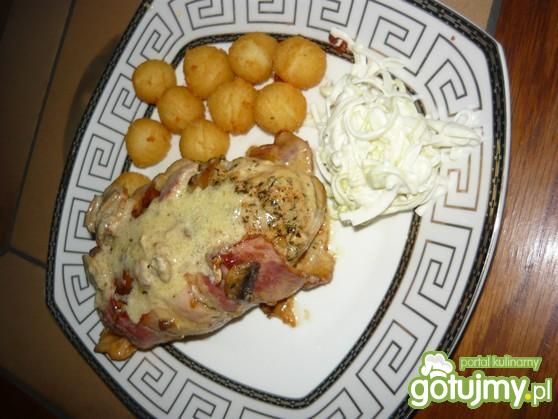 Roladki drobiowe owijane boczkiem Roladki drobiowe owijane boczkiem