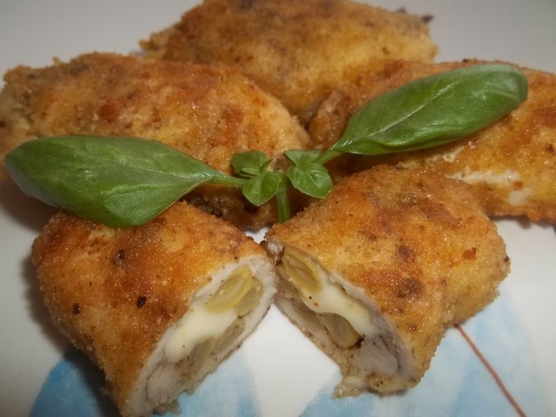 Roladki drobiowe z fasolką szparagową Roladki drobiowe z fasolką szparagową