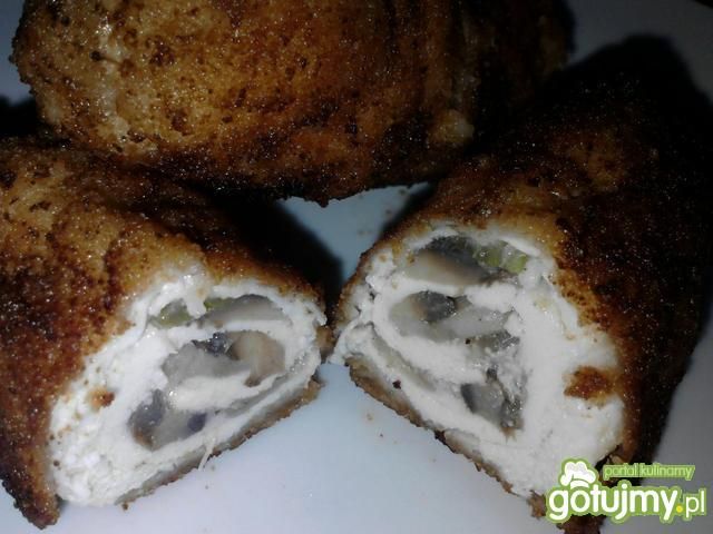 Roladki drobiowe z pieczarkami 2 Roladki drobiowe z pieczarkami 2