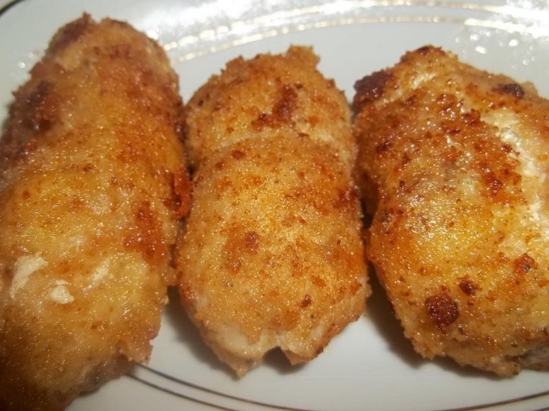 Roladki drobiowe z serkiem topionym Roladki drobiowe z serkiem topionym