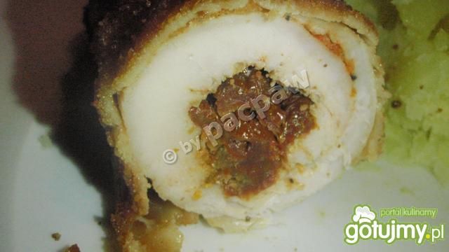 Roladki drobiowe z suszonym pomidorem