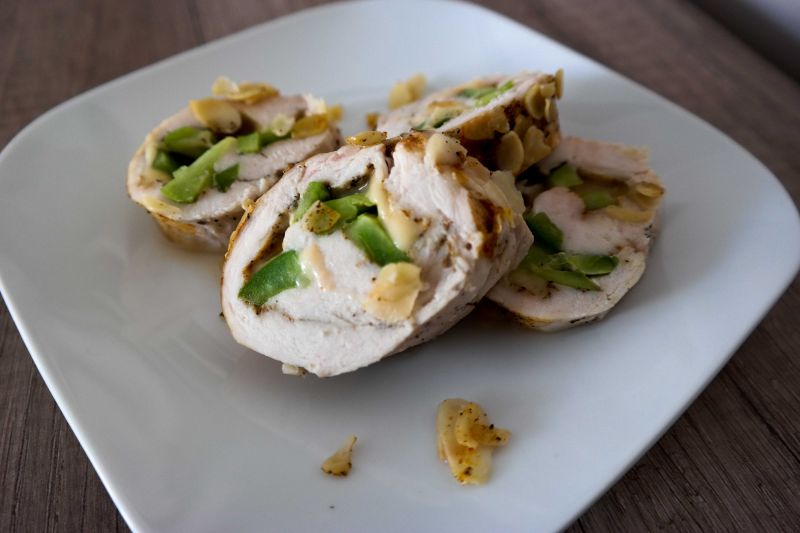 Roladki drobiowe z zieloną papryką