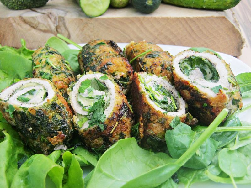 Roladki schabowe w pietruszkowej panierce Roladki schabowe w pietruszkowej panierce