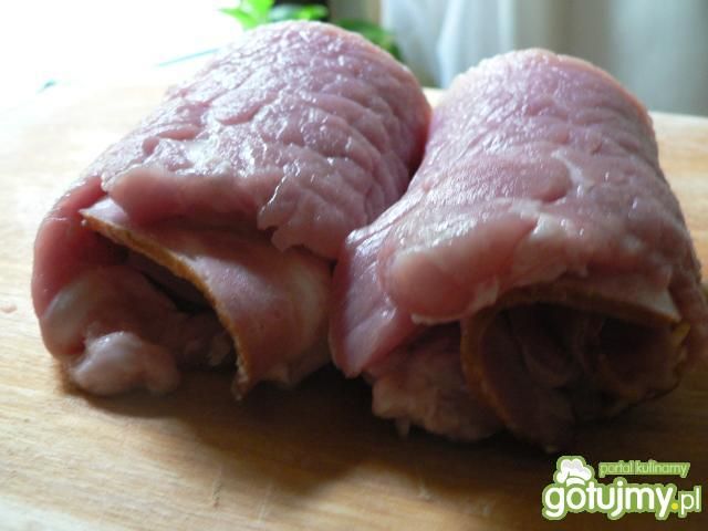 Roladki schabowe z boczkiem i ziołami