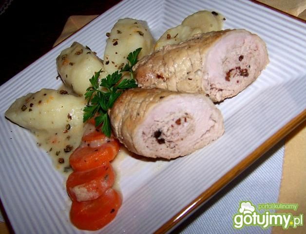 Roladki  schabowe z jałowcem.