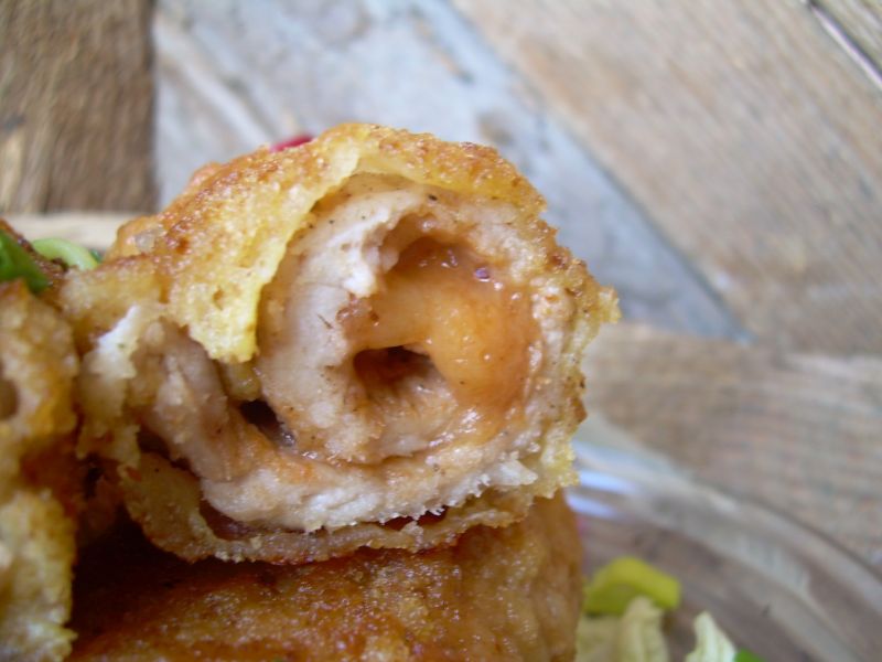 Roladki schabowe z ketchupem i żółtym serem