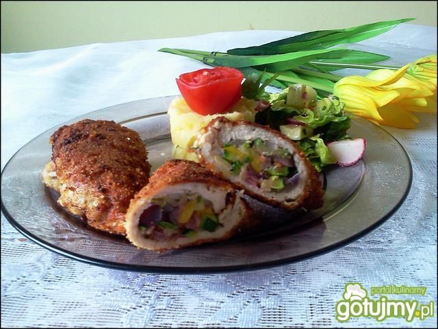 Roladki  schabowe z kolorowym farszem