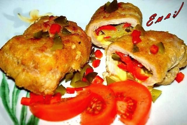 Roladki Schabowe z Ogórem i Papryką Roladki Schabowe z Ogórem i Papryką