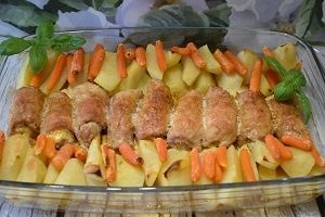 Roladki schabowe z ziemniakami Roladki schabowe z ziemniakami