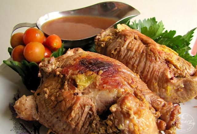 Roladki w borówkach i kapuście.