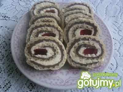 Roladki waflowe z galaretką