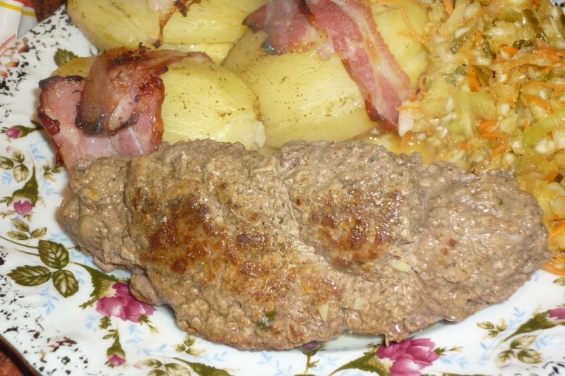 Roladki wołowe z boczkiem