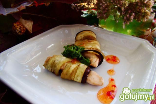 Roladki z bakłażana z serkiem i mięsem