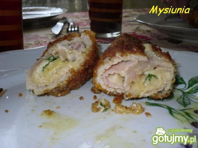 Roladki z chrzanem i pietruszką  Roladki z chrzanem i pietruszką