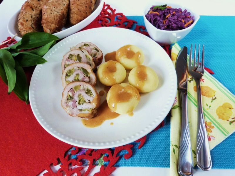 Roladki z czosnkiem niedźwiedzim Roladki z czosnkiem niedźwiedzim