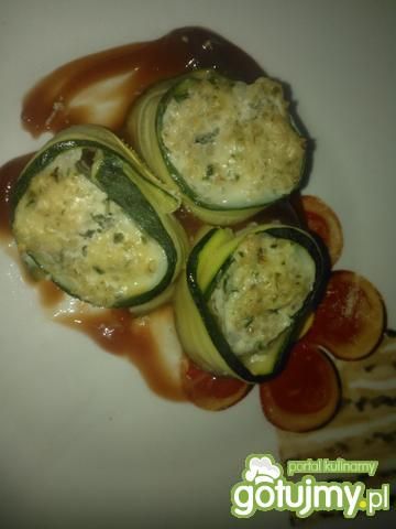 Roladki z kaszą jęczmienną Roladki z kaszą jęczmienną