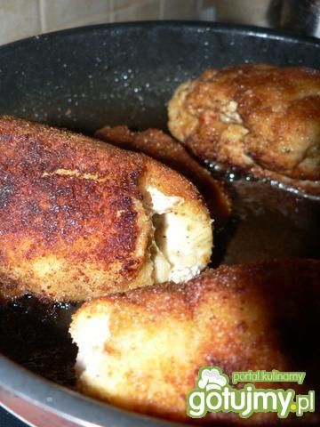 Roladki z kurczaka nadziewane serem Roladki z kurczaka nadziewane serem