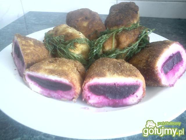 Roladki z kurczaka z burakiem Roladki z kurczaka z burakiem