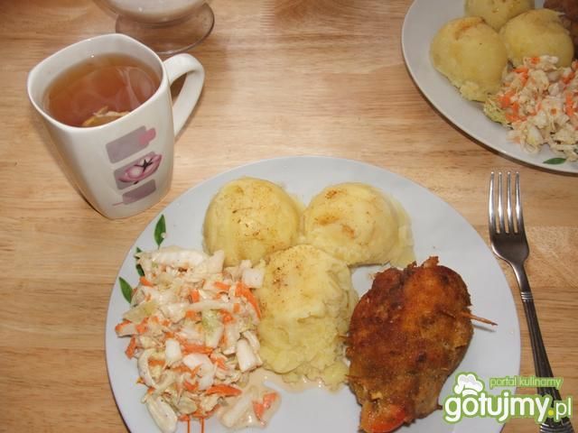 Roladki z kurczaka z jajkiem i szynką